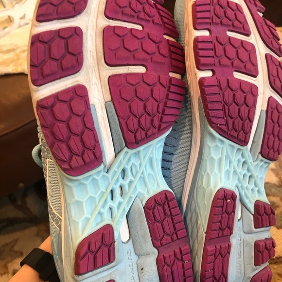 ASICS Gel Kayano 25 - Picture 7 of 11